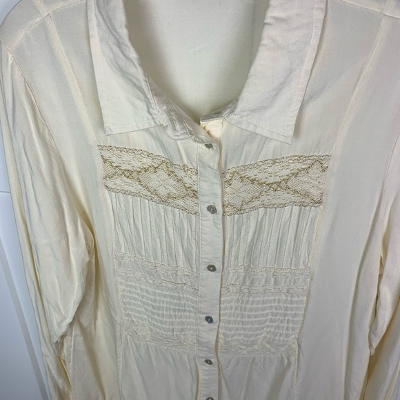 Soft Surroundings MEDIUM Ivory Tunic Blouse Button Front Lace Embroidered Fairy - Picture 6 of 8